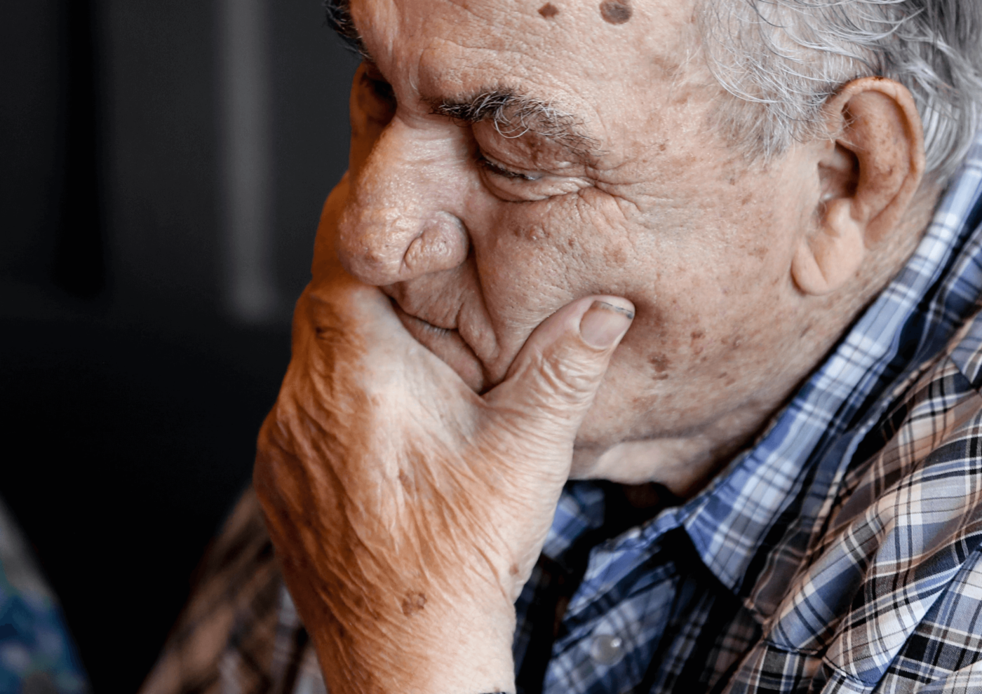 Agresividad en Alzheimer por qué aparece y cómo se gestiona